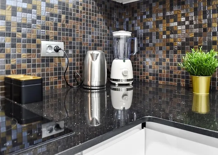 Lax Exquisite 1br,1bath -city Skyline Views דירה בוקרשט