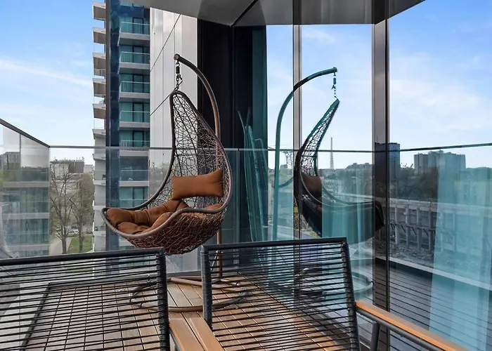 דירה Lax Exquisite 1br,1bath -city Skyline Views